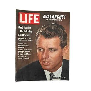 Vintage LIFE Magazine January 26 1962 Robert Kennedy RFK Cover Issue